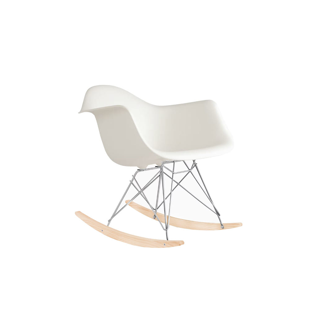Eames Molded Plastic Armchair, Rocker Base (White/Maple)전시품 20%